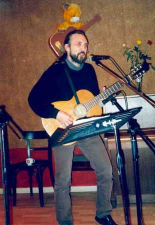 ds-j.jpg (19545 Byte)