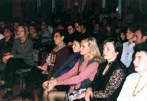 saal-j1.jpg (26859 Byte)